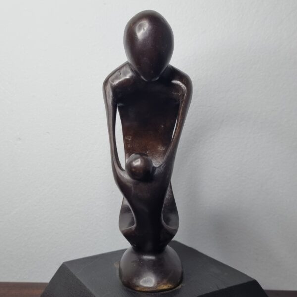 Amour mère-enfant en bronze massif – Image 7